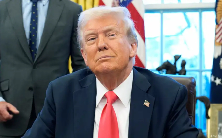 Trump touts $5 Million 'gold card' visas for the rich