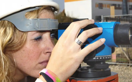 Using tech, AI to make construction jobs appeal to women