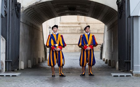 Who are the Swiss Guards watching over Pope Francis’s lying in state?