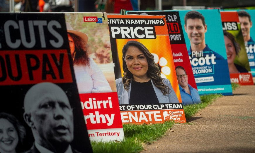 Spruiking, fake tradies and corflute stoushes: how to understand the Australian election