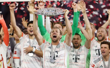 Kane scores in comfortable win for champions Bayern