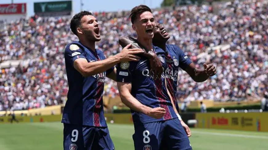 PSG thump 10-man Atletico in searing heat