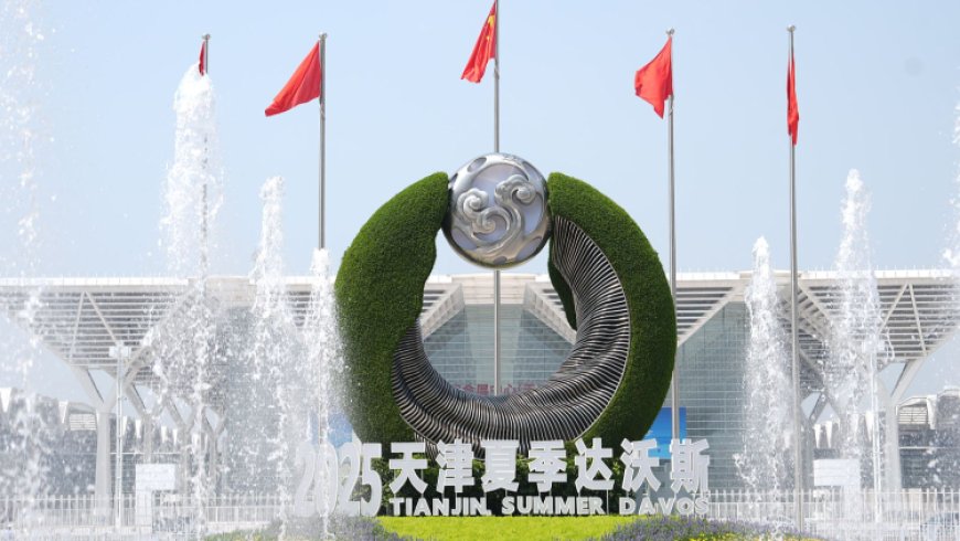 2025 Summer Davos: Premier Li Qiang says China striving to become consumption powerhouse