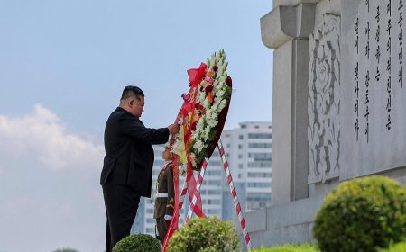 Top DPRK leader visits China-DPRK Friendship Tower