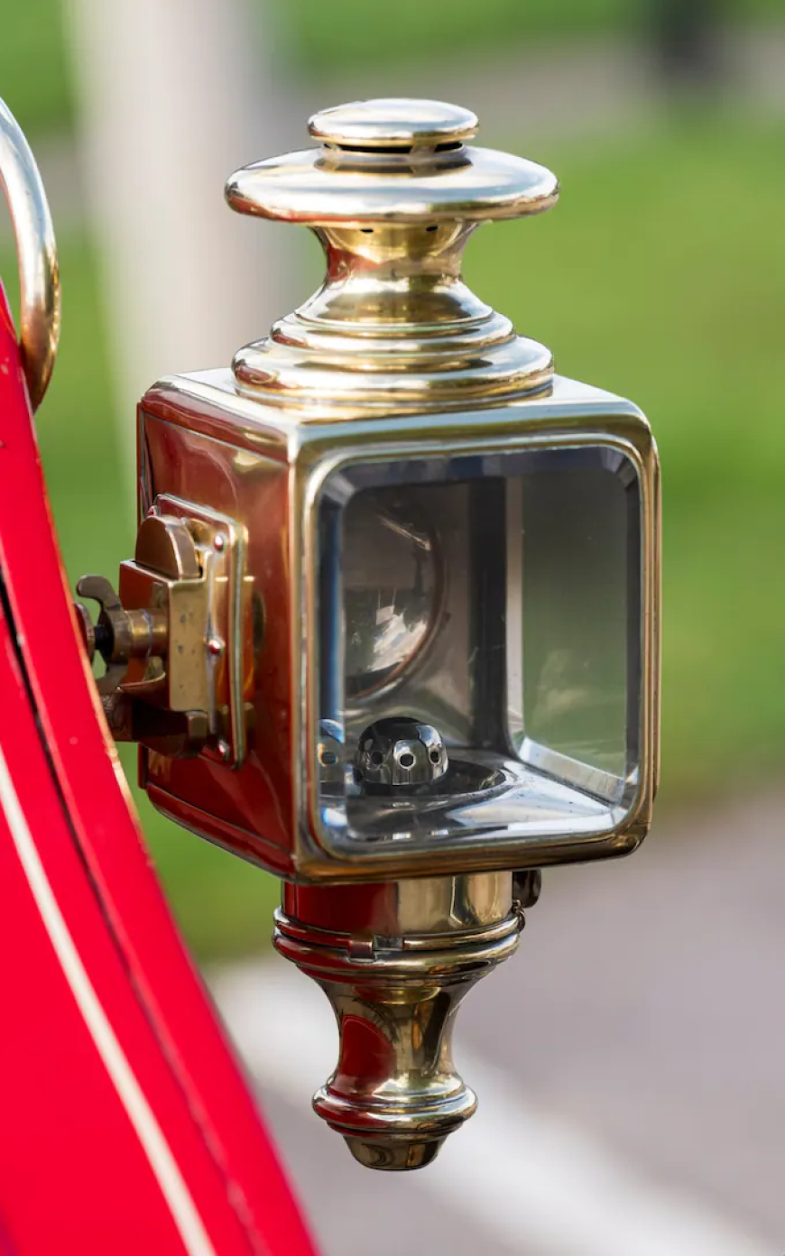 Why the world’s fastest driver prefers a 20mph steam-powered car