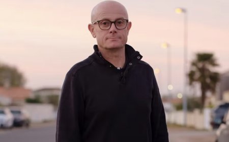 « J’ai plus confiance en lui qu’en les médecins » : en tournée avec un infirmier à domicile, de 5 h 30 à 21 heures