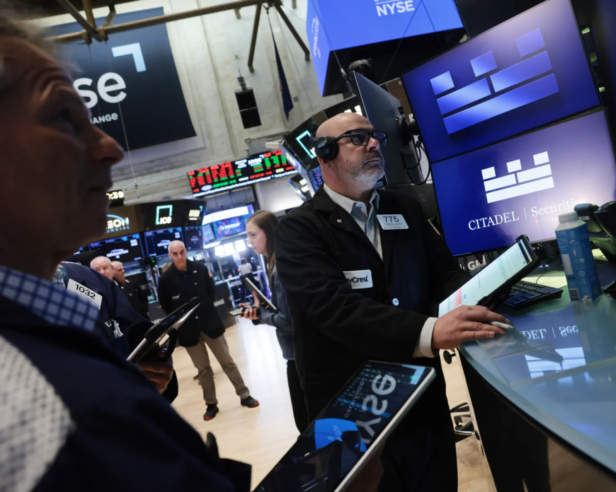 Gulf markets surge after US pause announcement