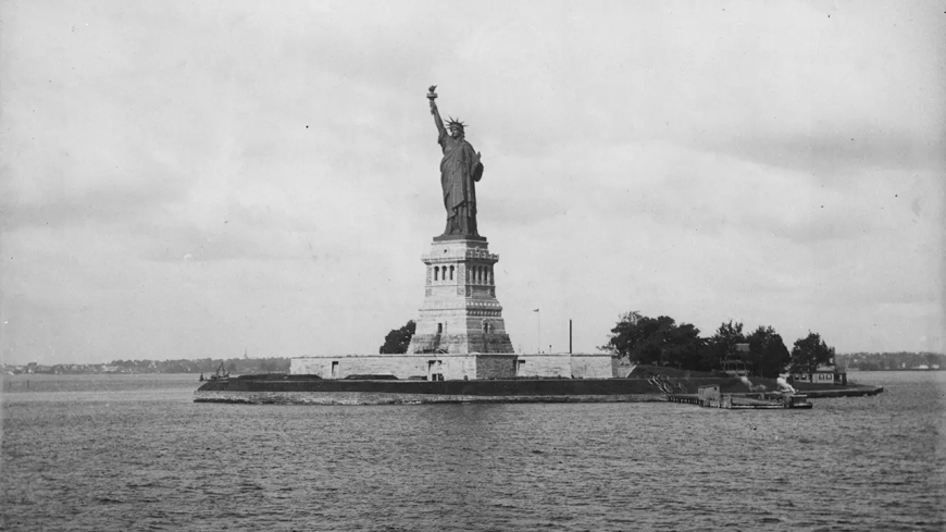 The lady of liberty makes her grand entrance into New York harbor