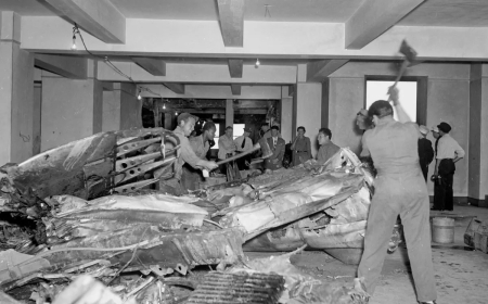 Empire state building plane crash 1945