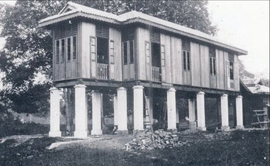 Rumah Degil, the house that stubbornly refused to move